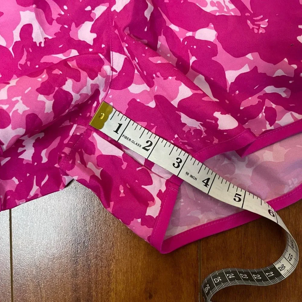 Under Armour Pink Camo Drawstring Athletic Running Womens Shorts Size S